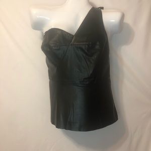 Venus Women's One Shoulder Pleather Top Black. L